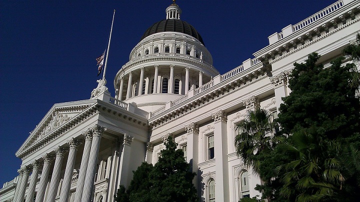 picture of state capitol sacramento
